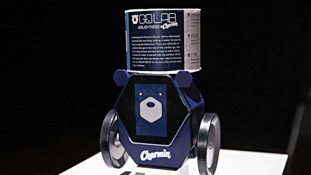 RollBot ربات حمل دستمال توالت