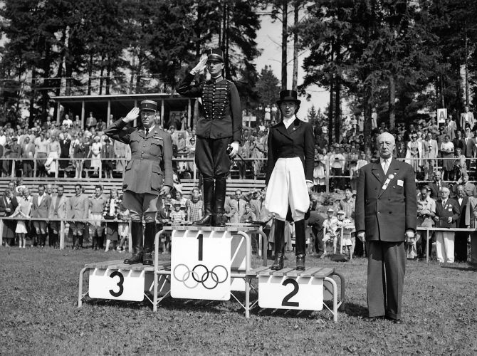 عجایب المپیک،لیس هارتل اسب‌سوار بدون پا