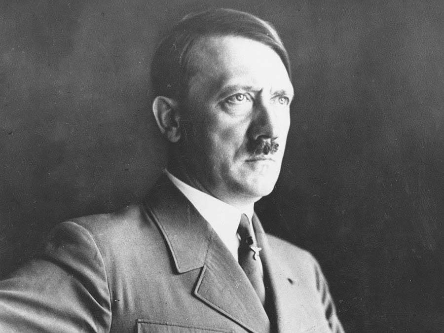 آدلف هیتلر